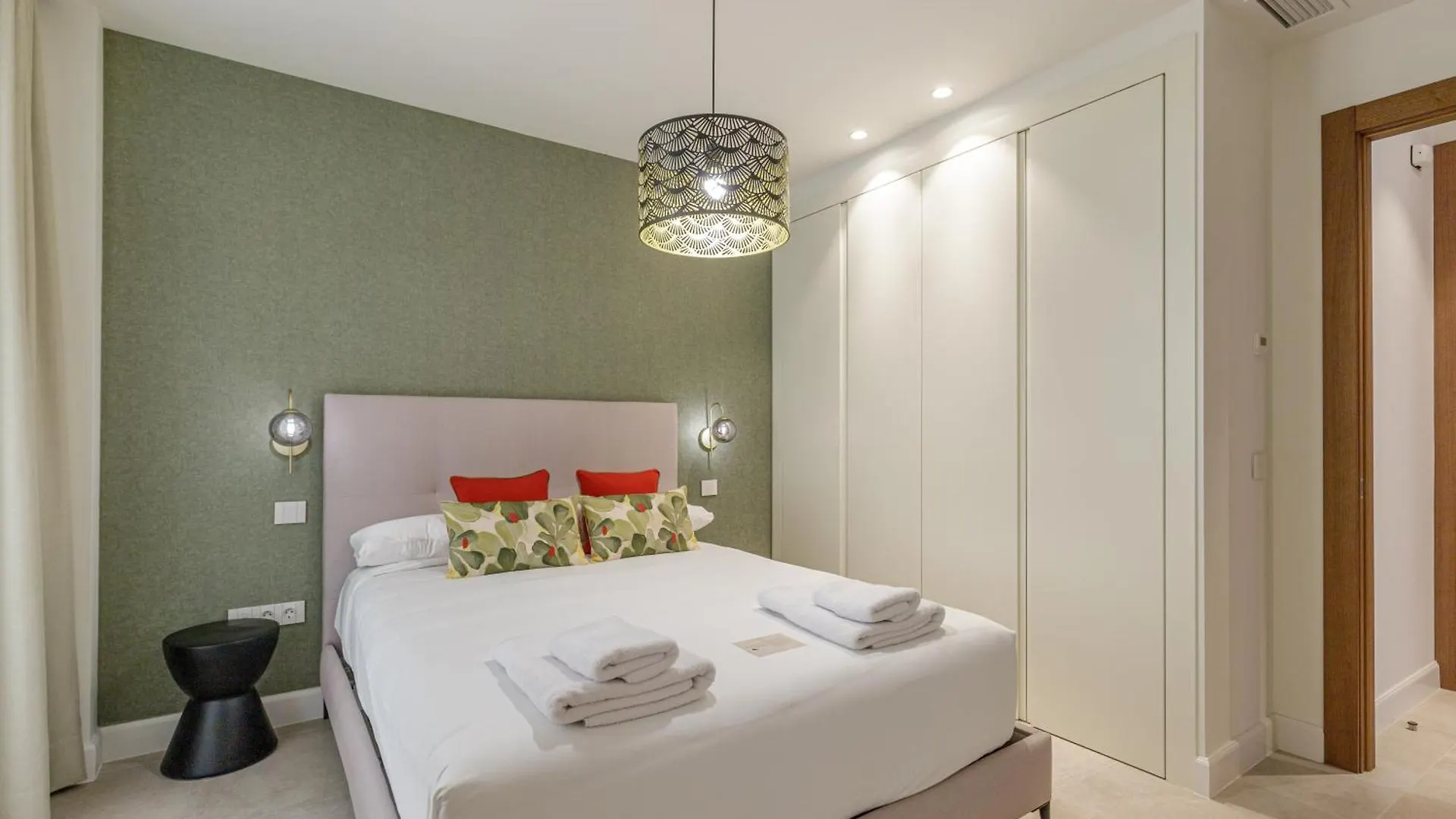 Plaza Del Siglo Suites & Boutique Apartments By Caleta Homes Màlaga 0*,