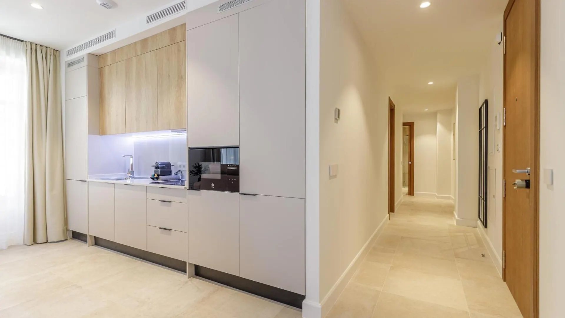 Plaza Del Siglo Suites & Boutique Apartments By Caleta Homes Màlaga 0*,