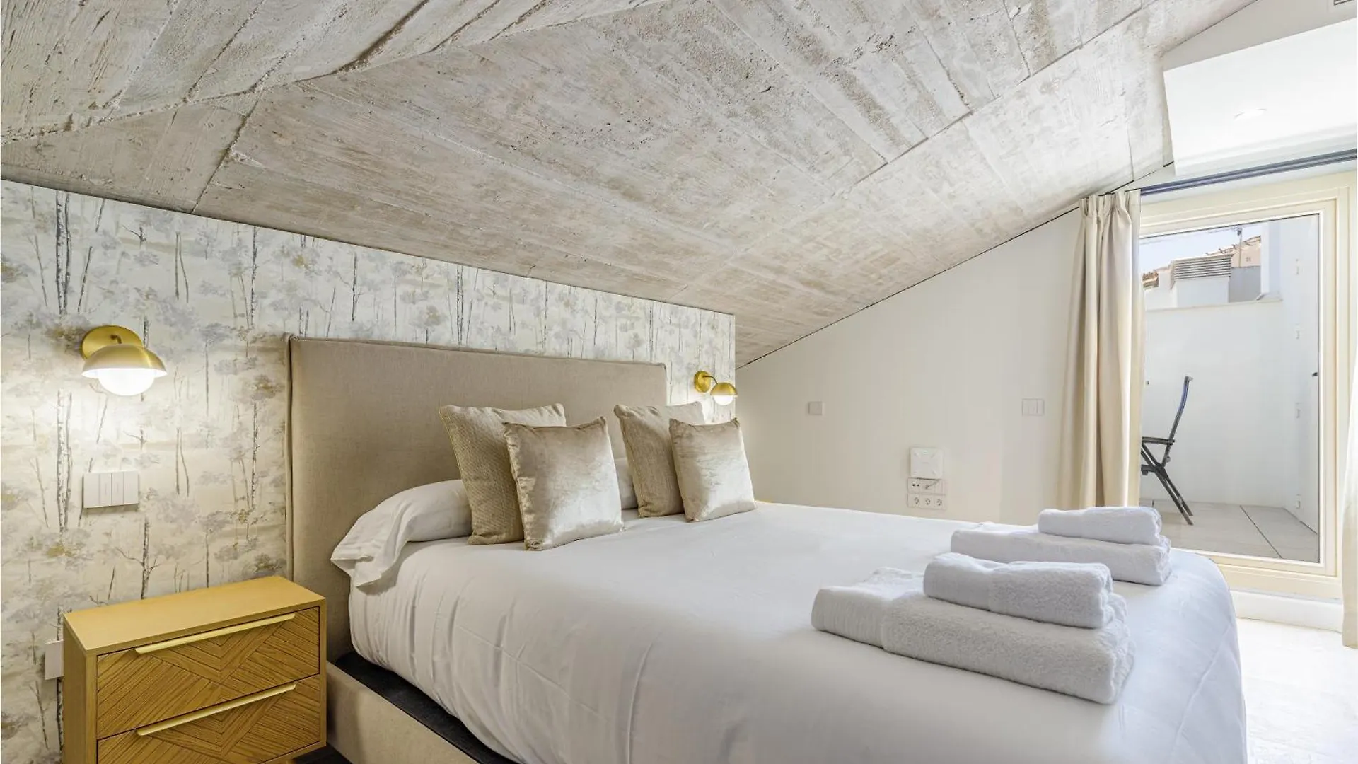 Plaza Del Siglo Suites & Boutique Apartments By Caleta Homes Màlaga