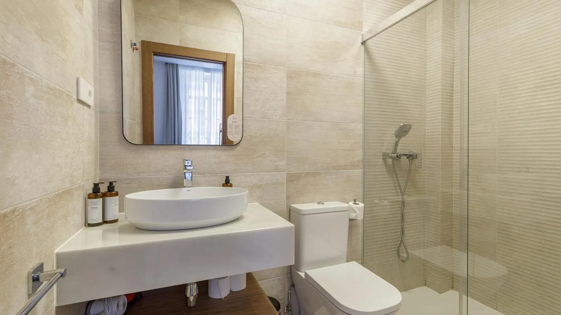 Plaza Del Siglo Suites & Boutique Apartments By Caleta Homes Màlaga