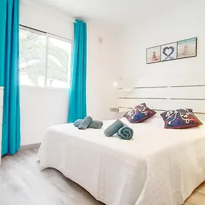 Surya , Corralejo Spagna