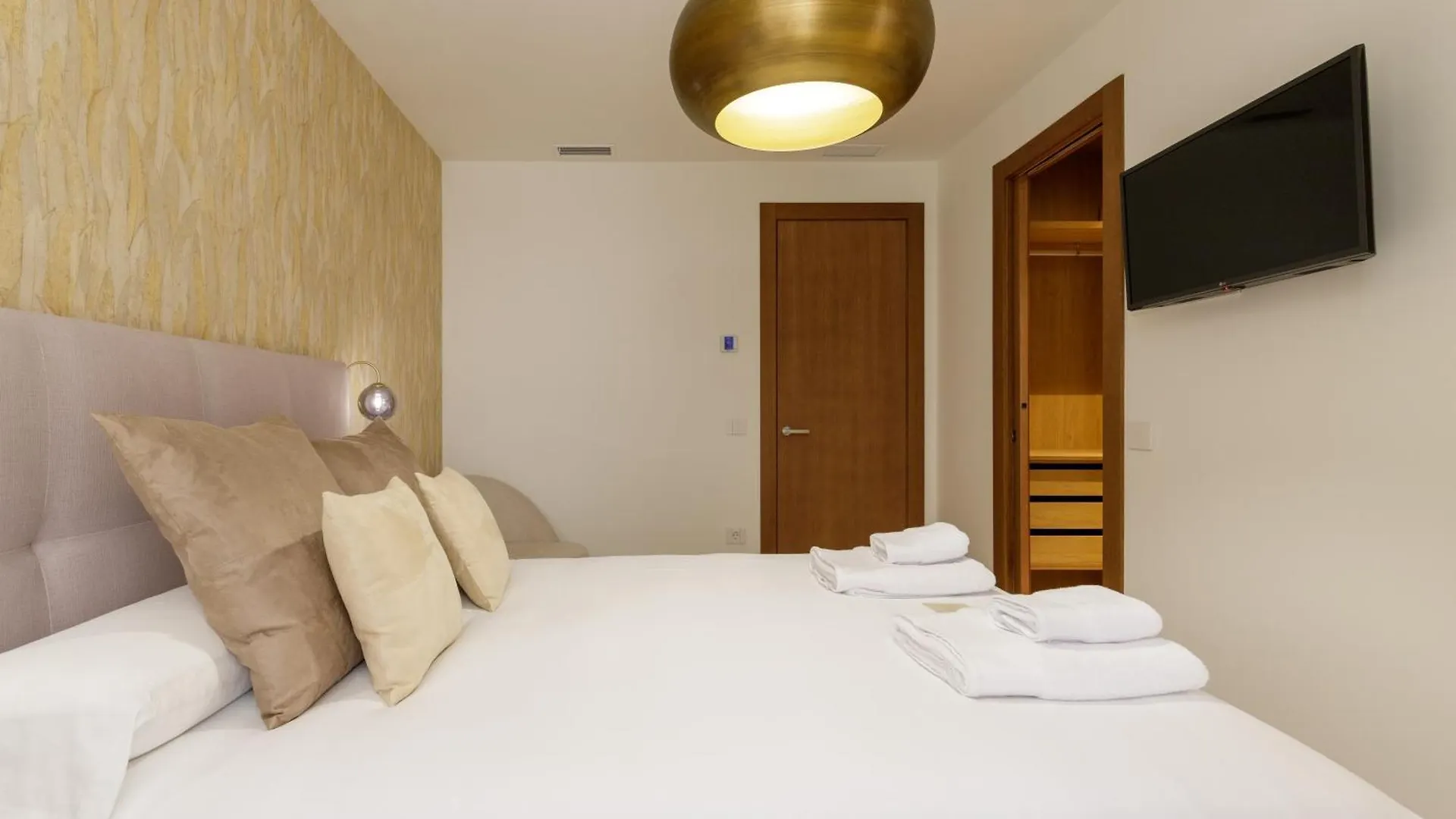 Plaza Del Siglo Suites & Boutique Apartments By Caleta Homes Málaga Spagna