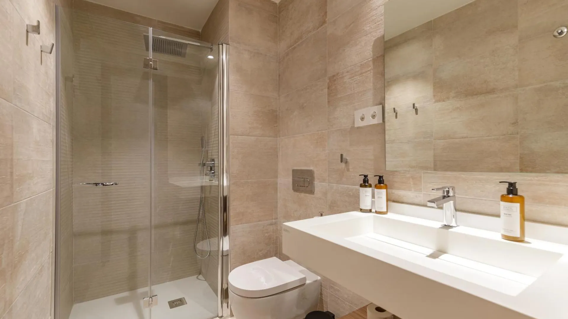 Plaza Del Siglo Suites & Boutique Apartments By Caleta Homes Málaga Spagna