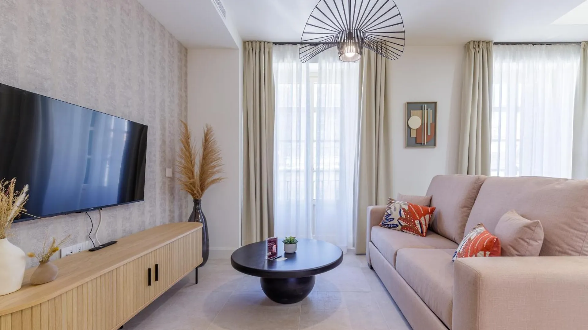 Plaza Del Siglo Suites & Boutique Apartments By Caleta Homes Málaga Spagna