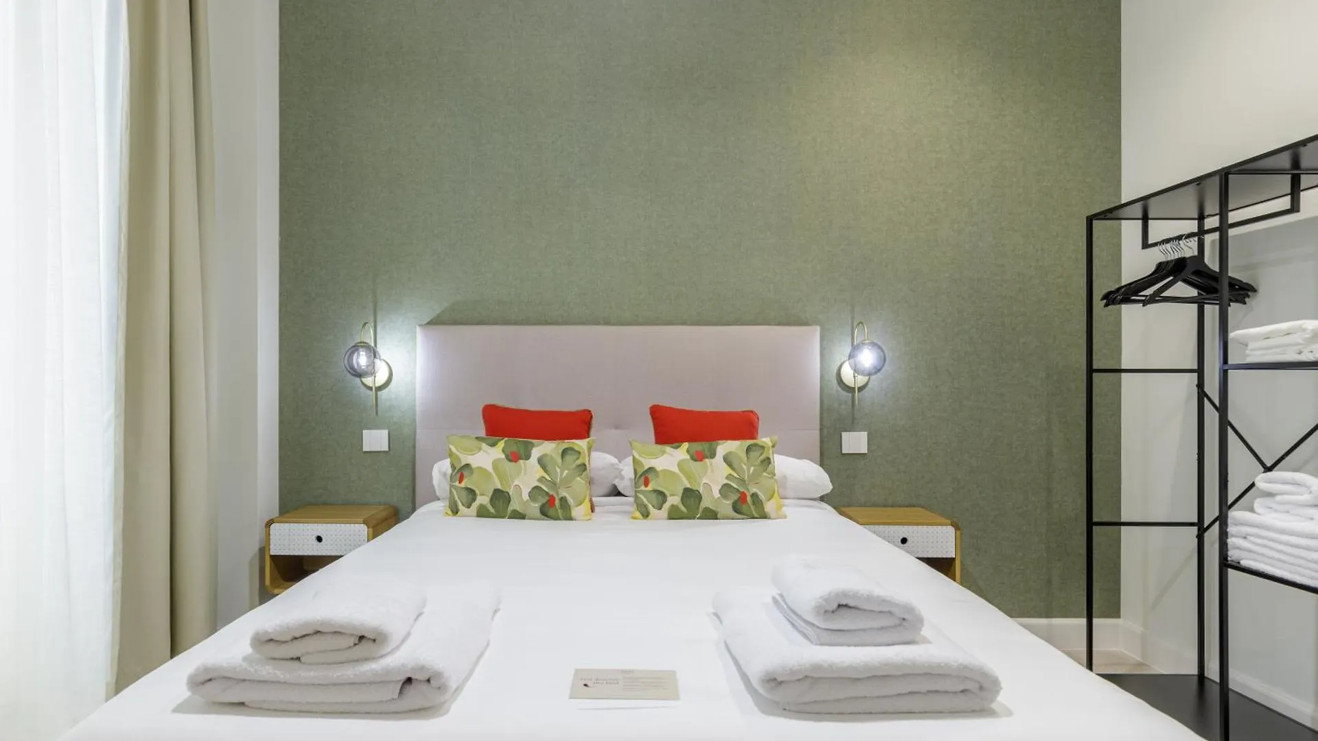 Plaza Del Siglo Suites & Boutique Apartments By Caleta Homes Málaga Spagna