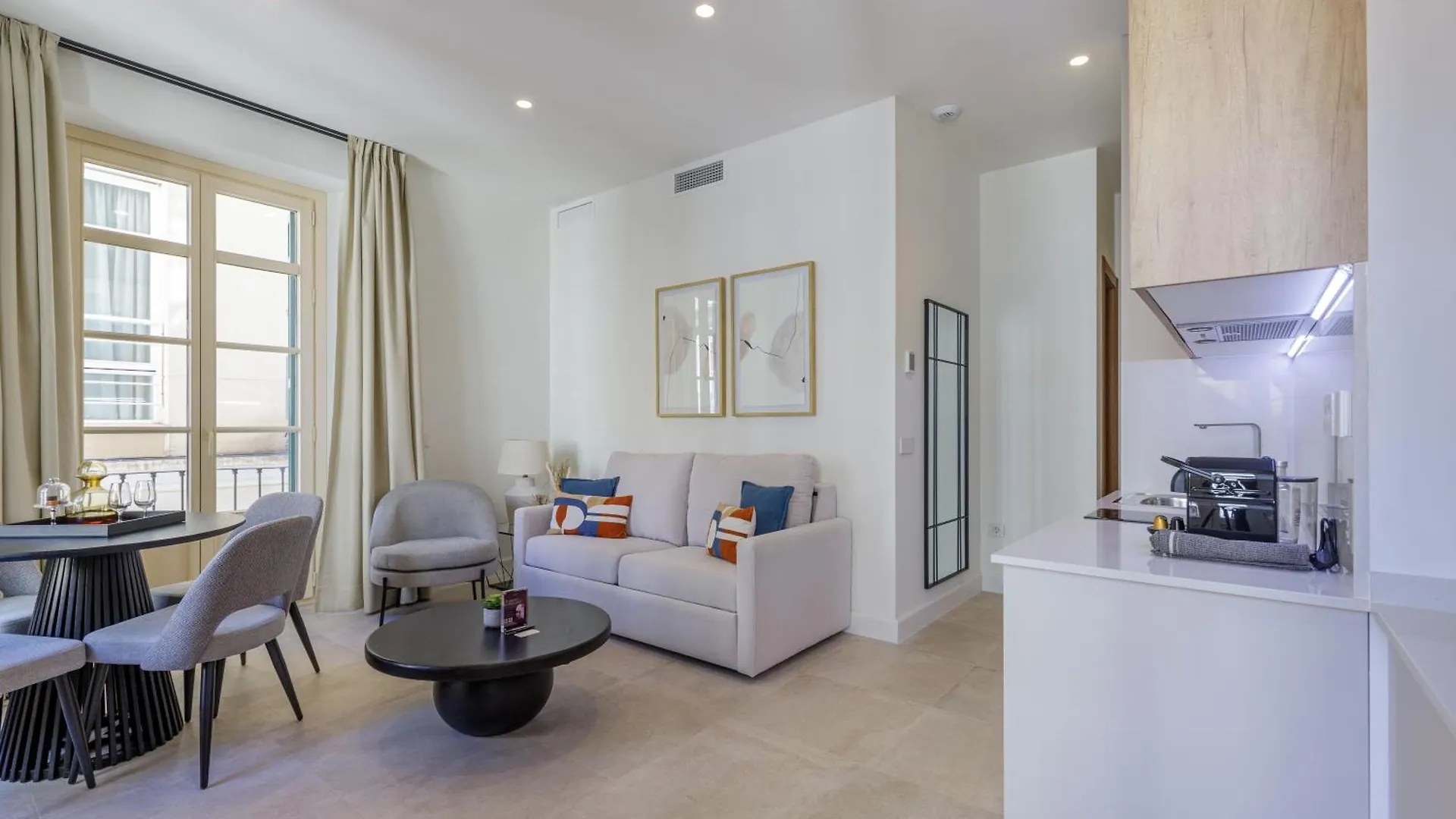 Plaza Del Siglo Suites & Boutique Apartments By Caleta Homes Malaga Hiszpania